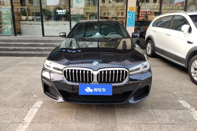 BMW 5 Series — фото 2