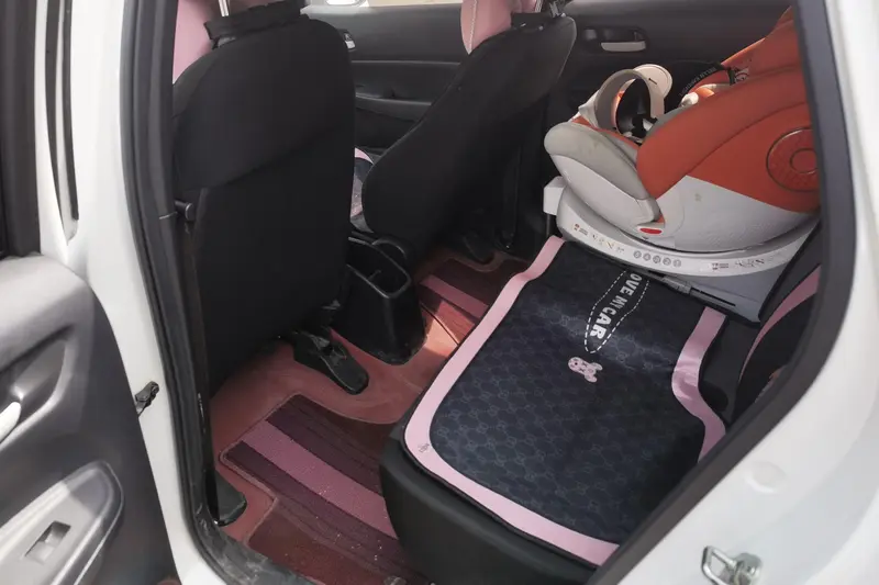 Honda Fit — фото 8