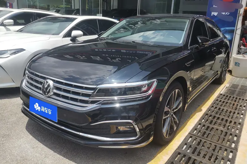 Volkswagen Phideon 380 TSI Luxury