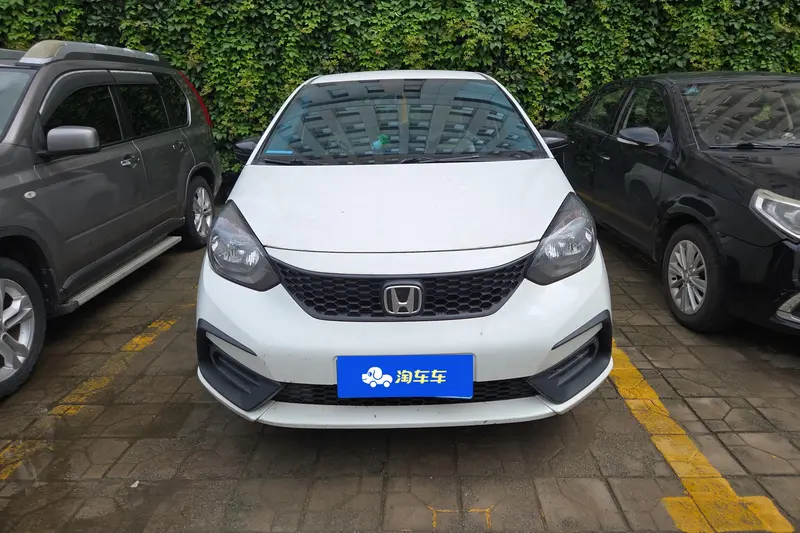 Honda Fit — фото 2