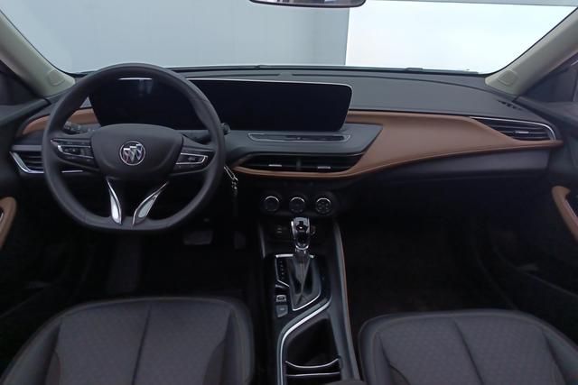 Buick Verang 2022 — фото 13