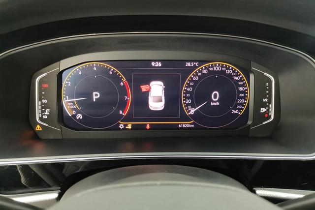 Volkswagen Passat 2023 — фото 14