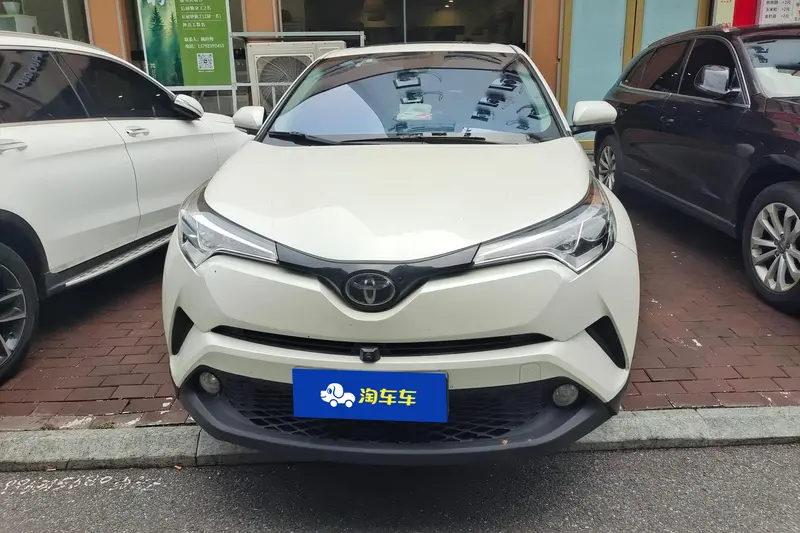 Toyota C-HR — фото 2