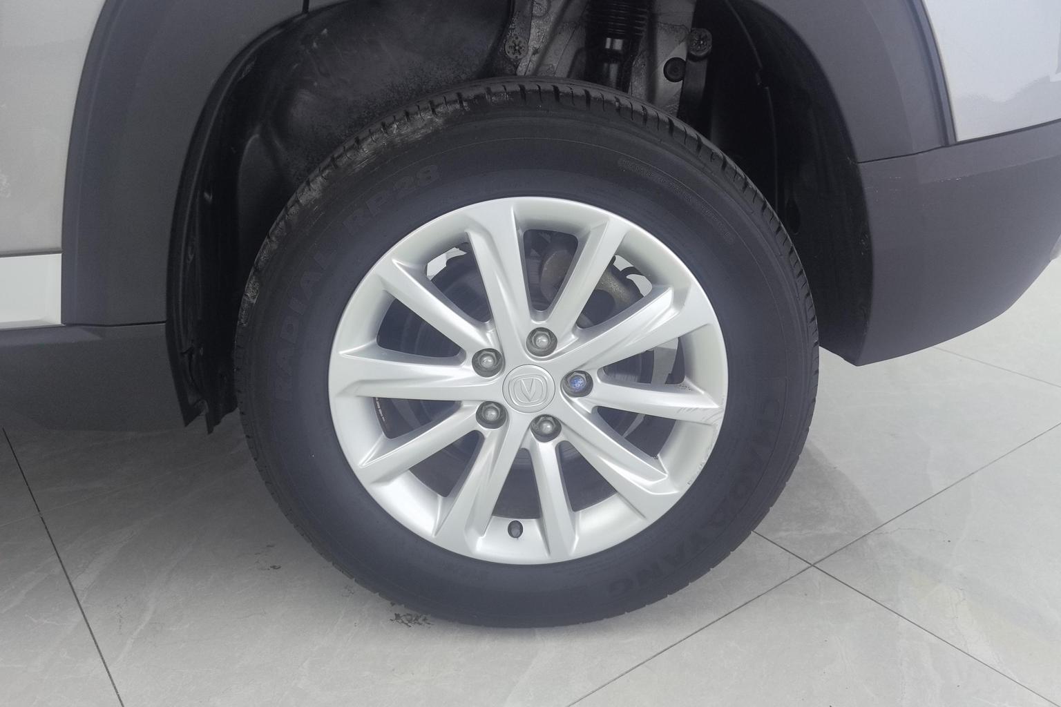 Changan CS35 PLUS 2019 1.6L МКПП yue lian sheng ji ban China VI