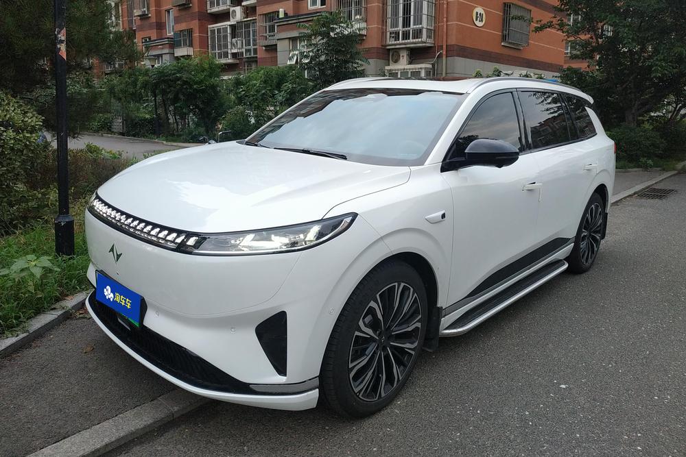 Dongfeng eπ 008