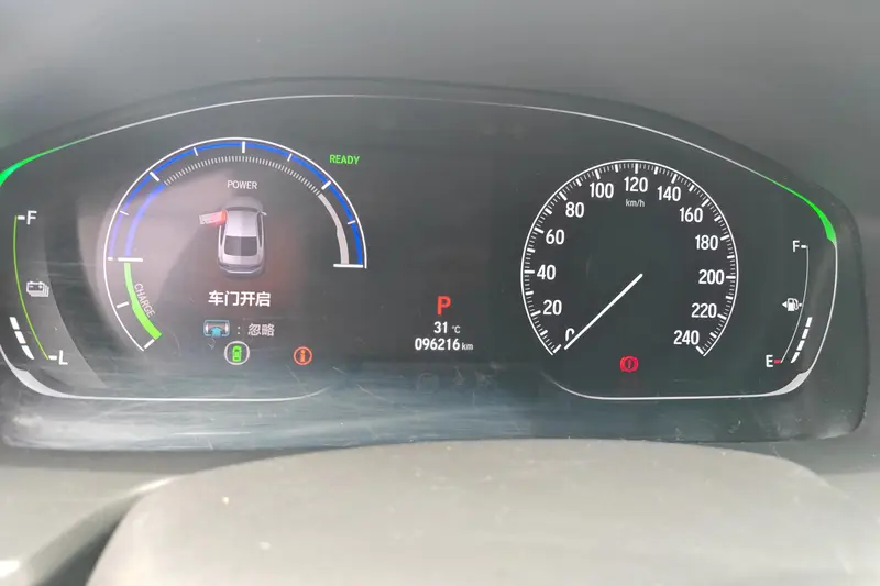 Honda Accord — фото 5