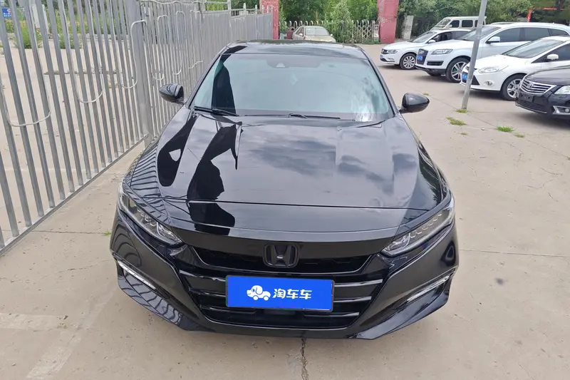 Honda Accord — фото 2