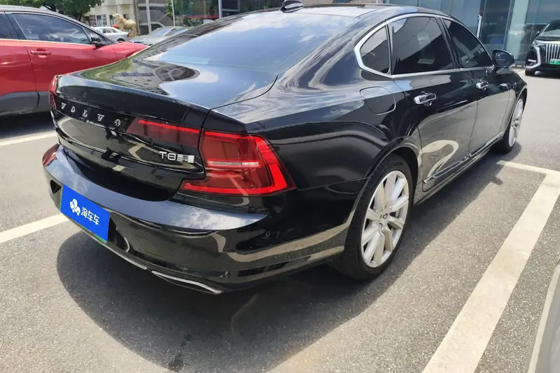 Volvo S90 — фото 4