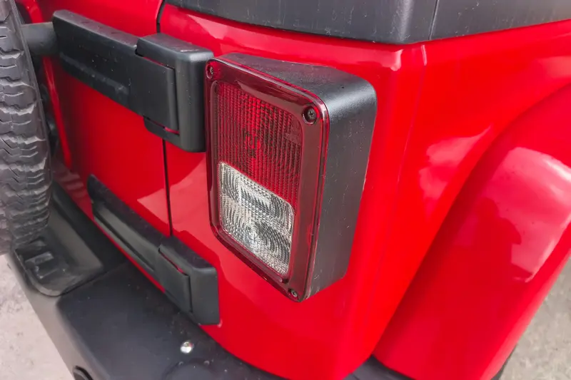 Jeep Wrangler — фото 4
