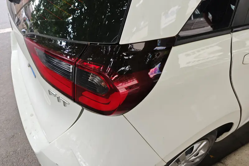 Honda Fit — фото 5