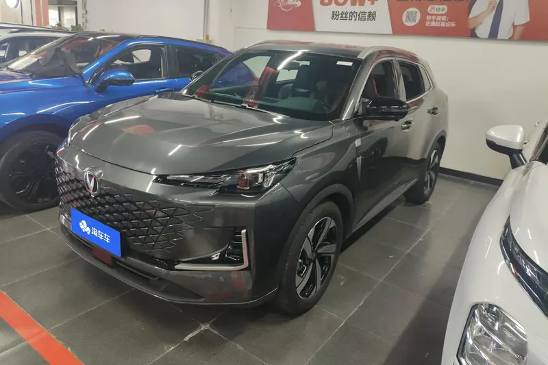 Changan CS 55 PLUS 1.5 T DCT