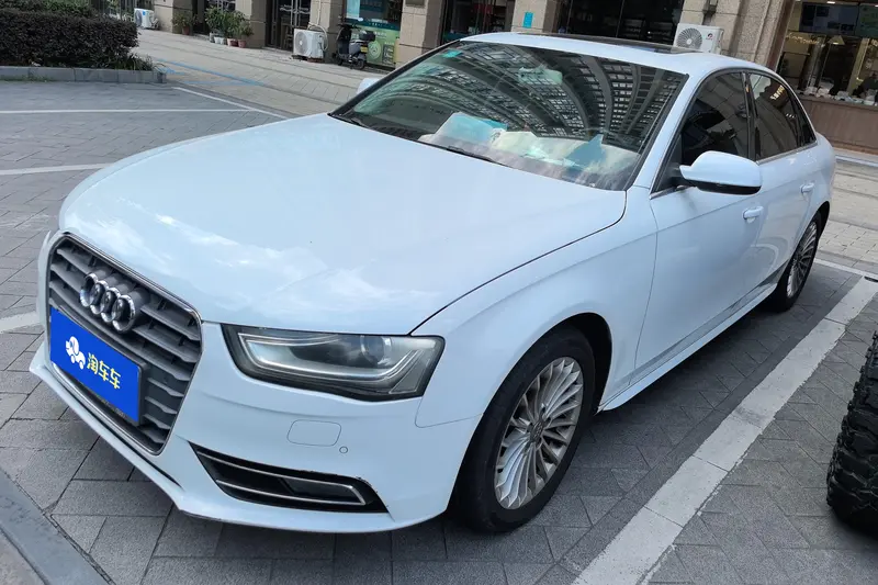 Audi A 4 L 35 TFSI AT Comfort