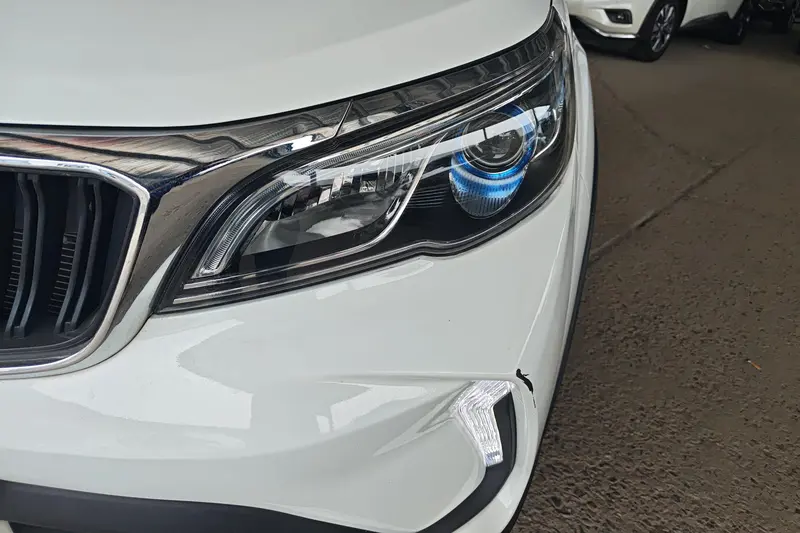 Geely Vision X3 — фото 4