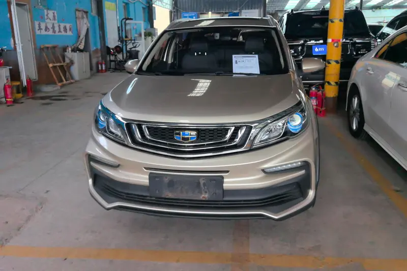 Geely Vision X3 — фото 2