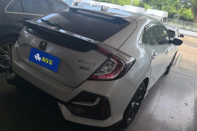 Honda Civic — фото 3
