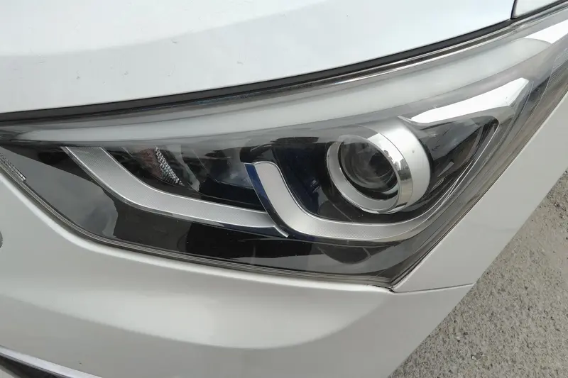 Hyundai Santa Fe — фото 4