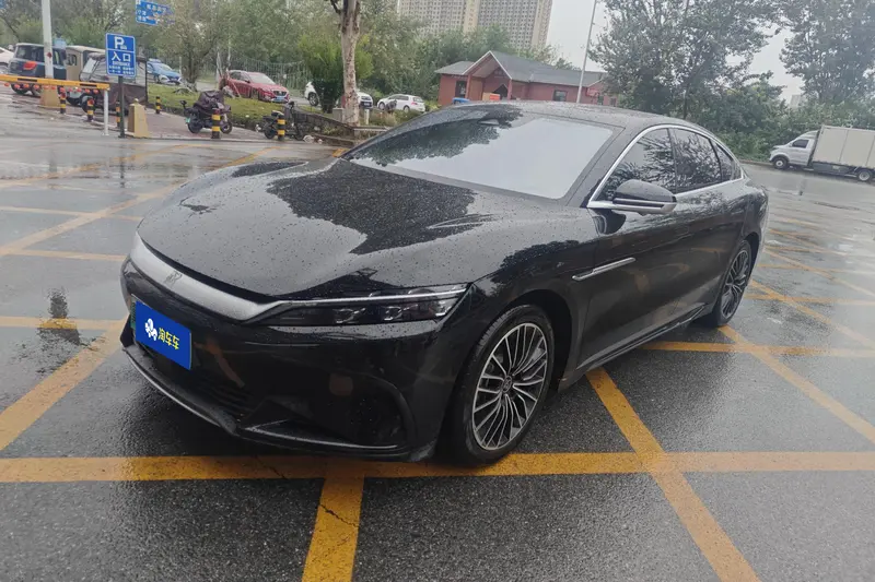 BYD Han EV 506 KMPremium