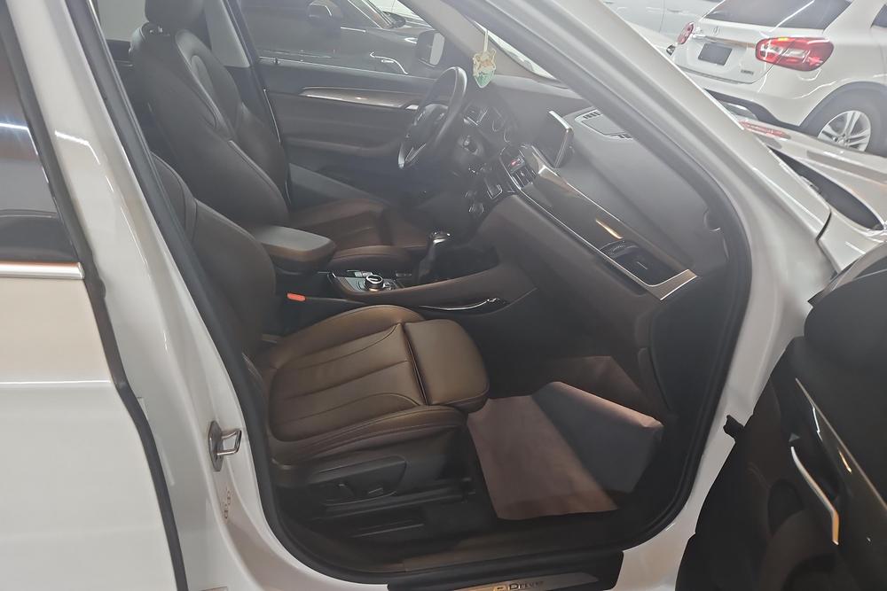 BMW X1 PHEV, фото 7