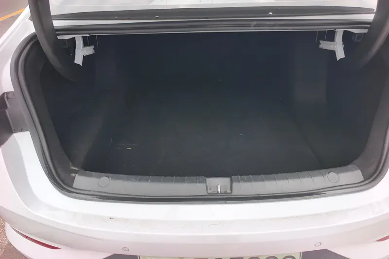 BYD Qin Plus — фото 10