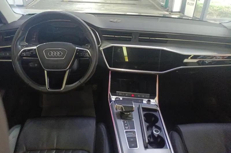 Audi A6L 40 TFSI — фото 9