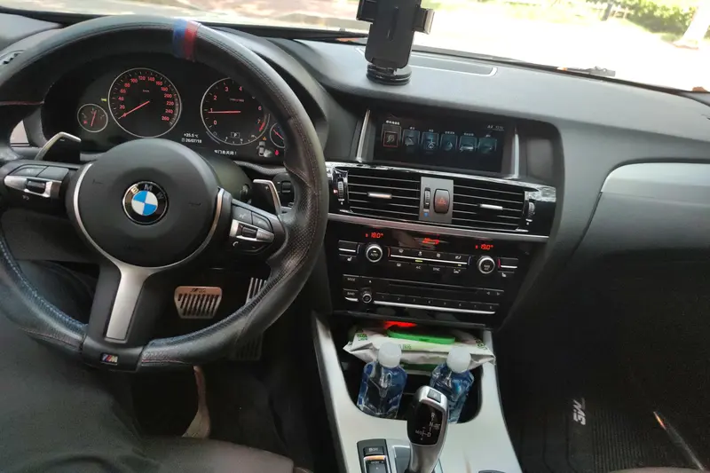 BMW X4 xDrive20i M спорт — фото 7