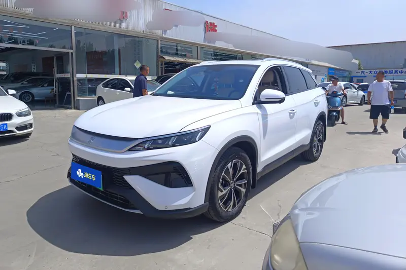 BYD Song Pro — фото 1