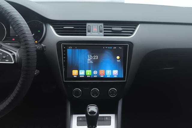 Skoda Sharp and Clear 2017 — фото 12
