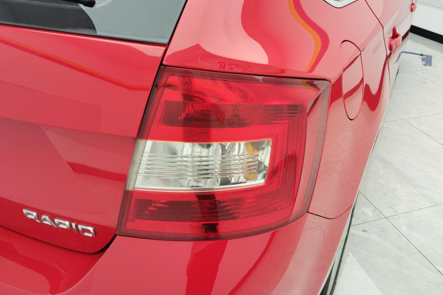 Skoda Rapid Spaceback 2019 1.5L AT Comfort V