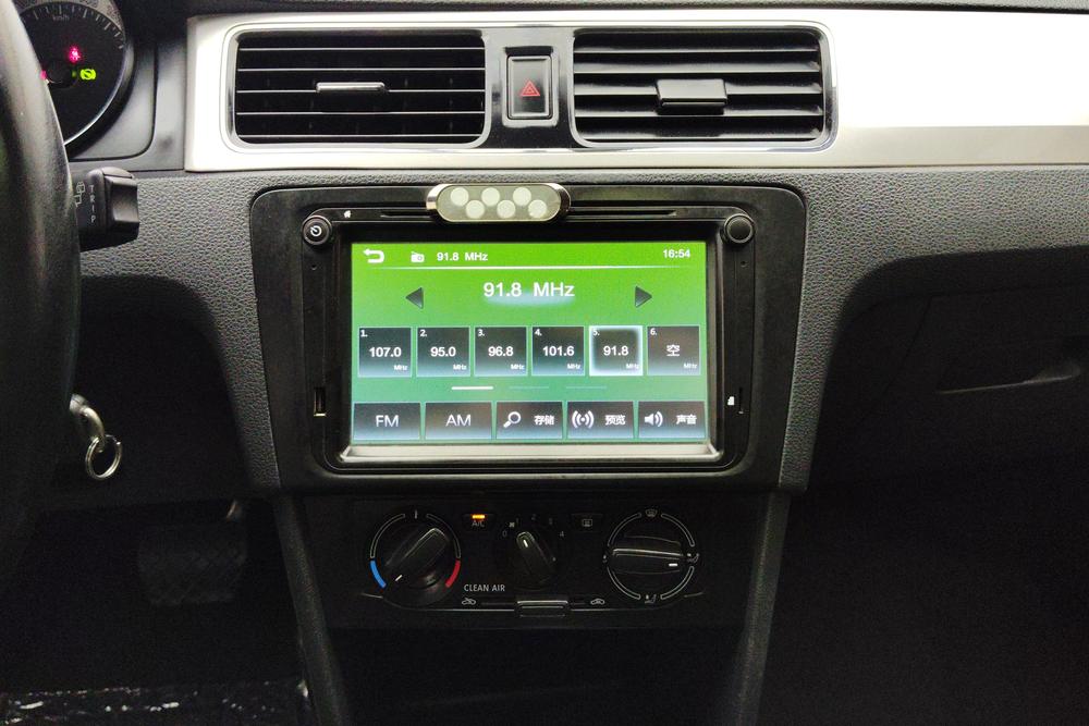 Skoda Rapid Spaceback, фото 11