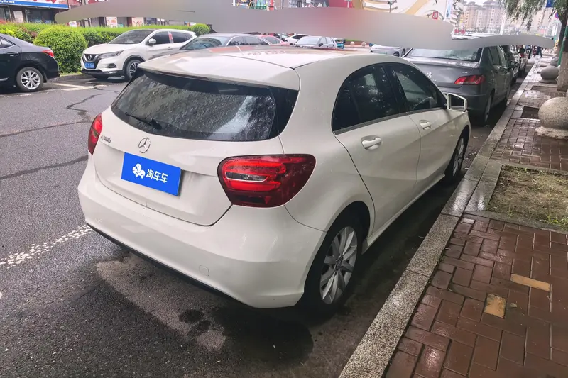 Mercedes-Benz A-Class A 180 — фото 3