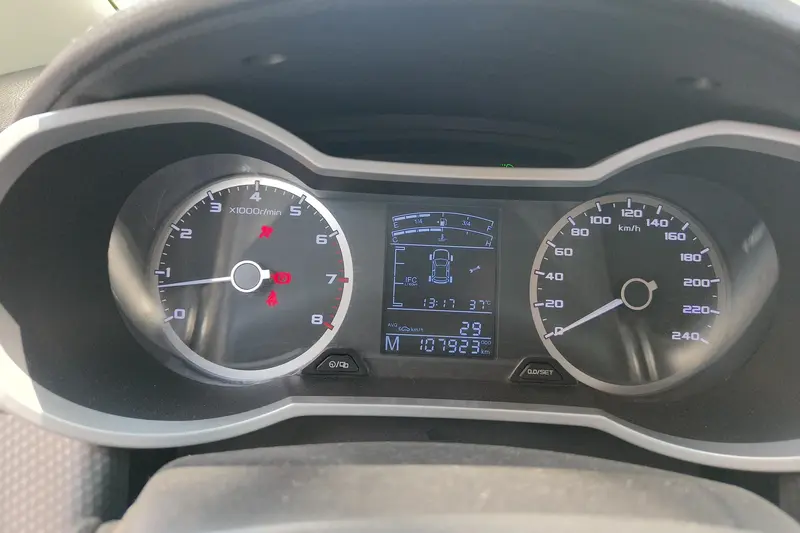 Geely Emgrand GS 1.3T механика — фото 8