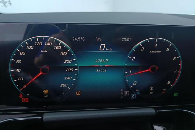 Mercedes Benz GLA 2020 — фото 13