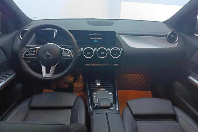 Mercedes Benz GLA 2020 — фото 12