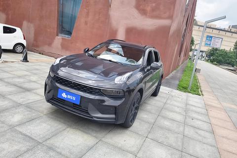 Lynk & Co 01