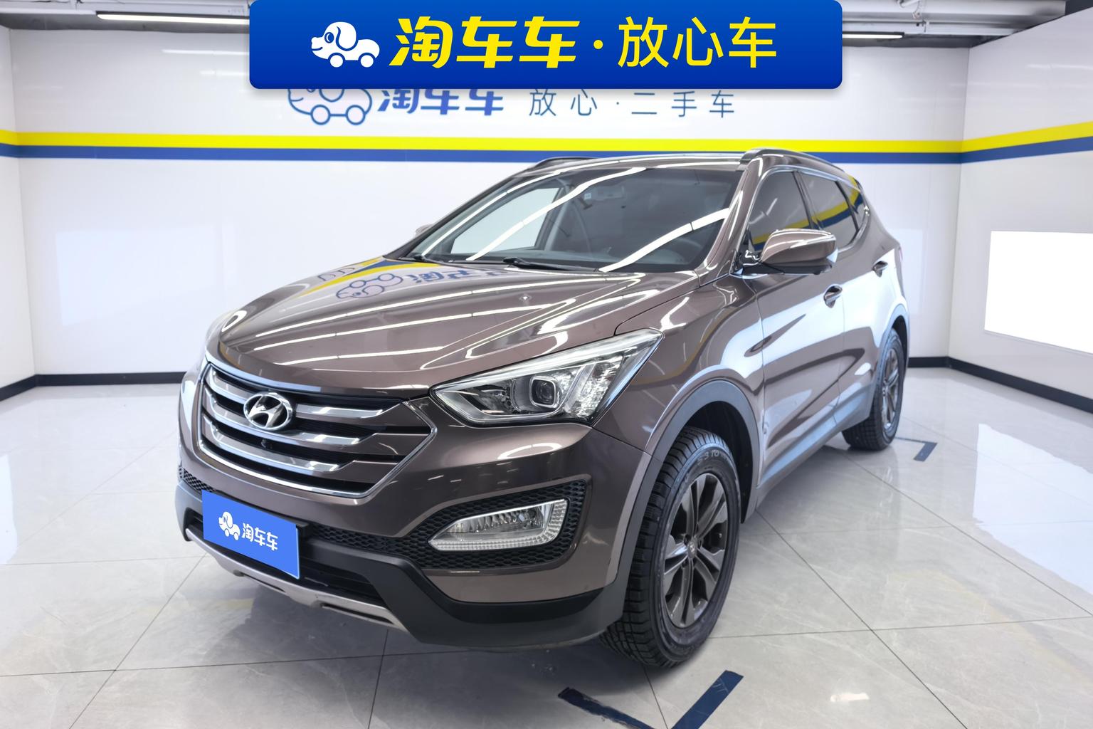 Hyundai Santa Fe 2013 2.4L AT Comfort