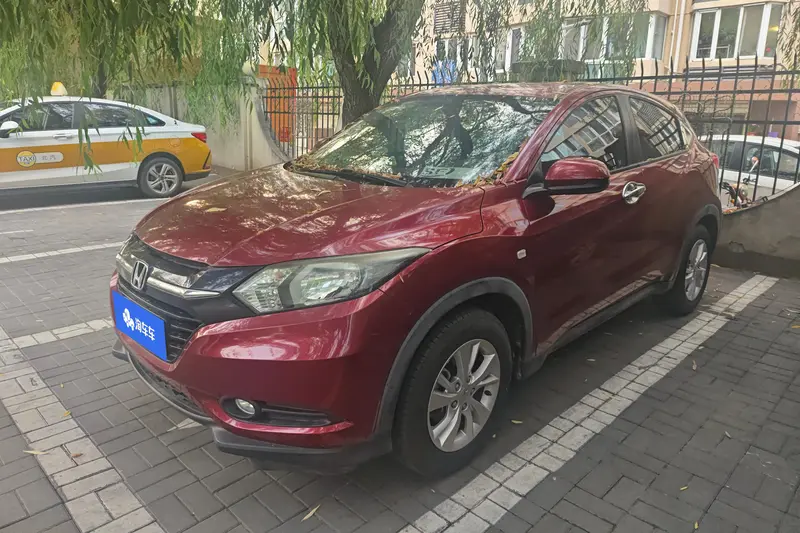 Honda Vezel 1.5 L CVT 2 WD Comfort
