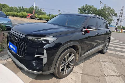 Audi Q6