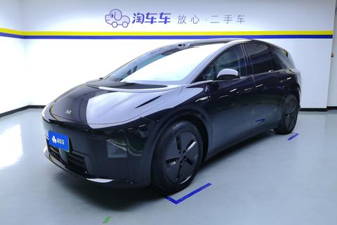 Li Auto i8