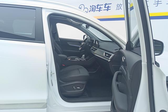 CHERY Tiggo 8 2021 — фото 10