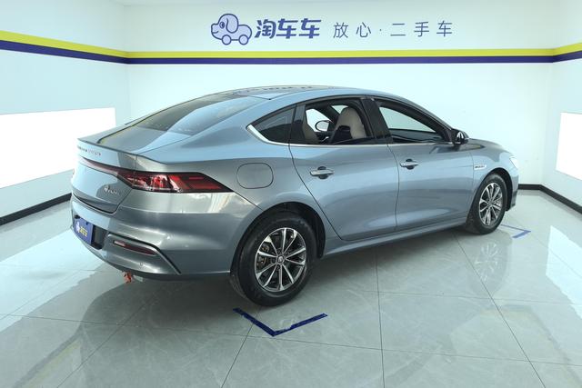 BYD QIN PLUS Hybrid 2021 — фото 3