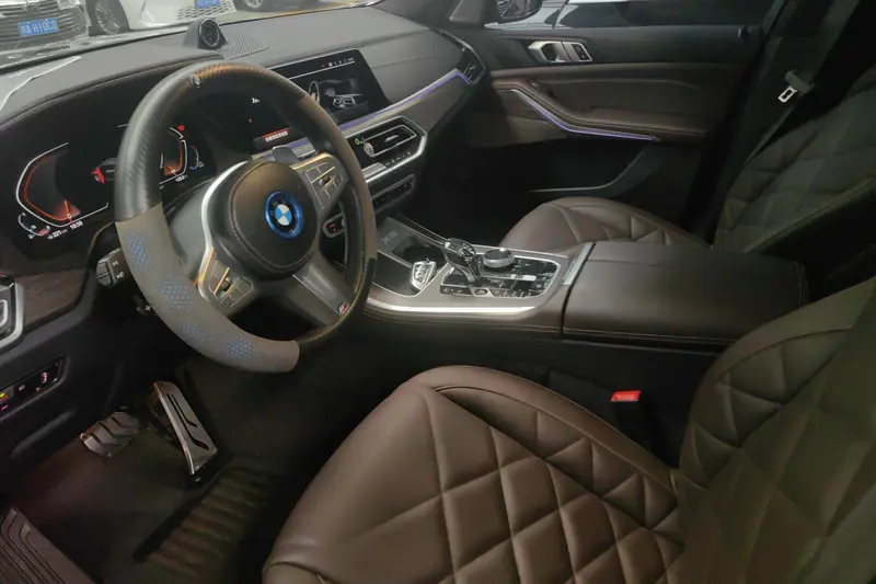 BMW X5 xDrive 40Li M спортпакет — фото 8