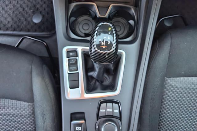 BMW 1 Series 2018 — фото 14