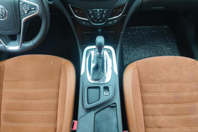 Buick Regal 2015 — фото 14
