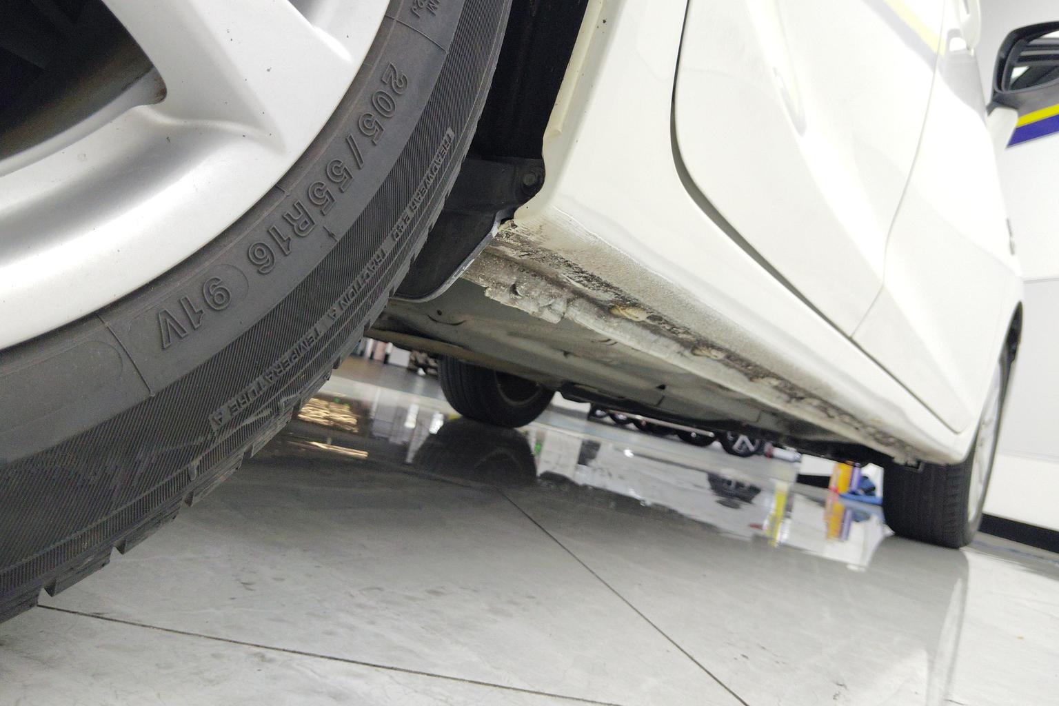 Honda Civic 2014 1.8L AT