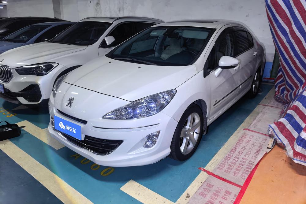 Peugeot 408