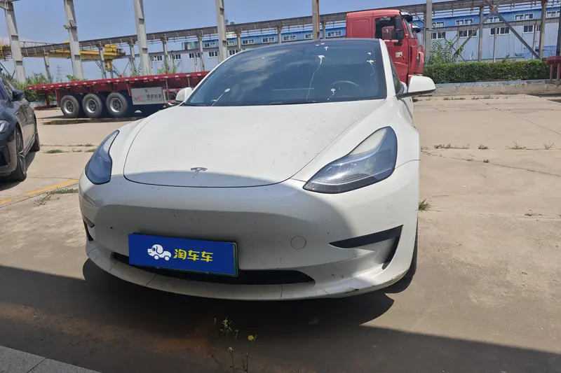 Tesla Model 3 — фото 2