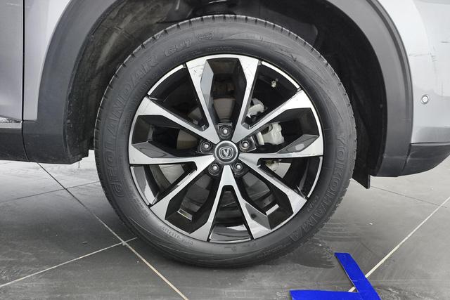 CHANGAN CS85 COUPE 2019 — фото 9