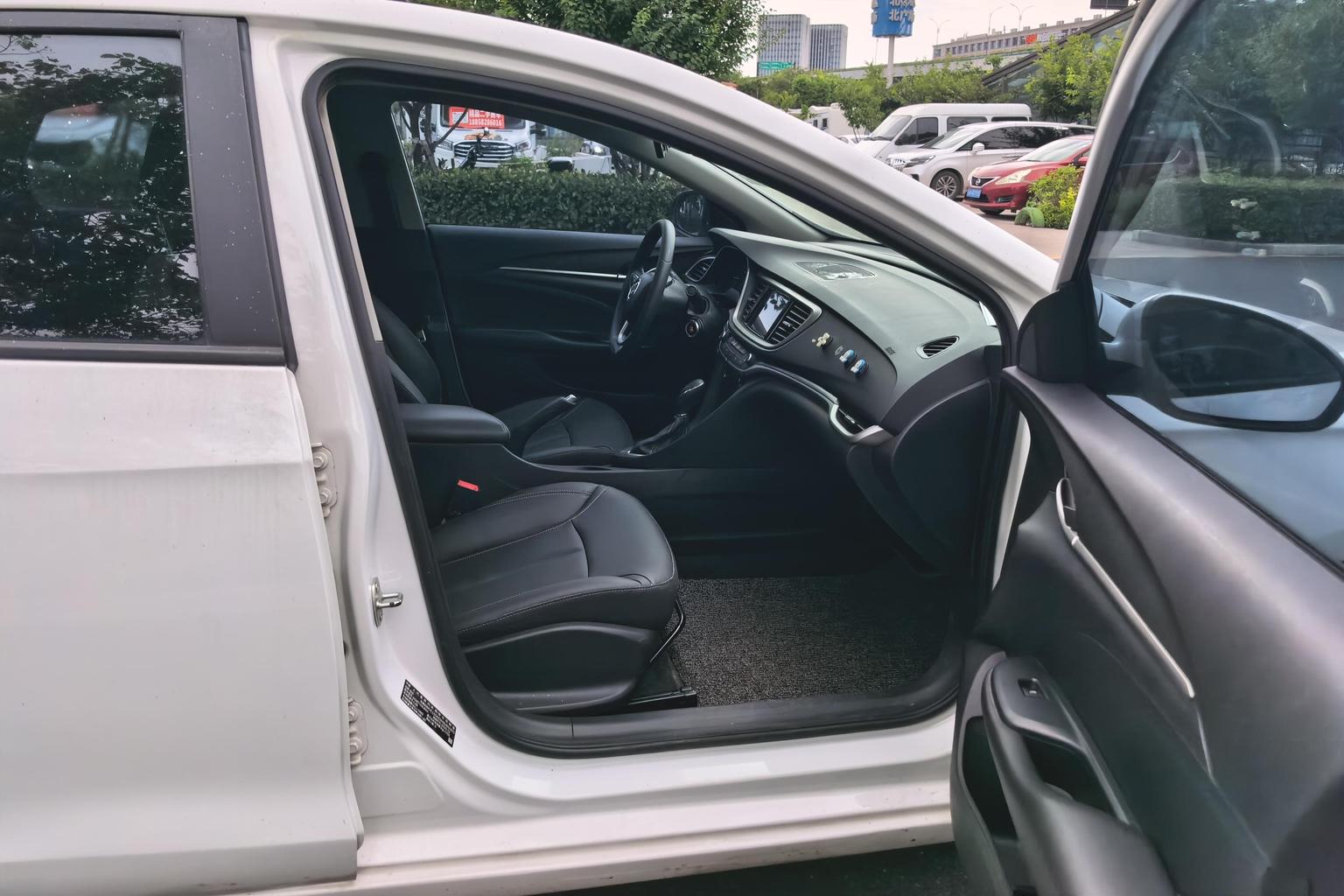 Buick Excelle 2021 1.5L AT Elite