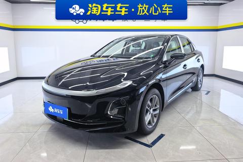 Hongqi E-QM5