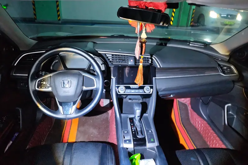 Honda Civic — фото 6